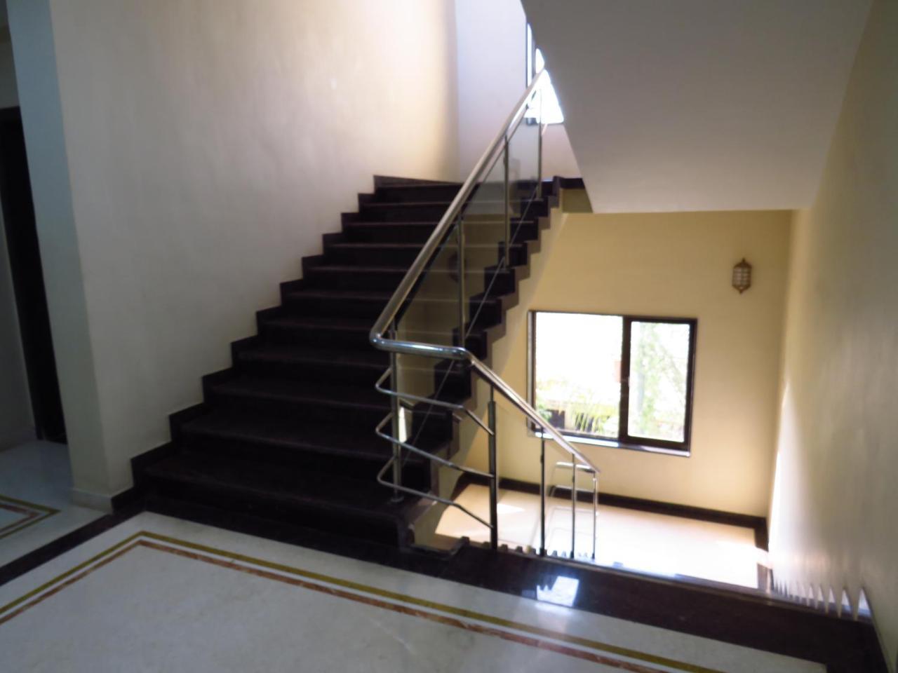 City Palace Resort Лонавла Екстер'єр фото