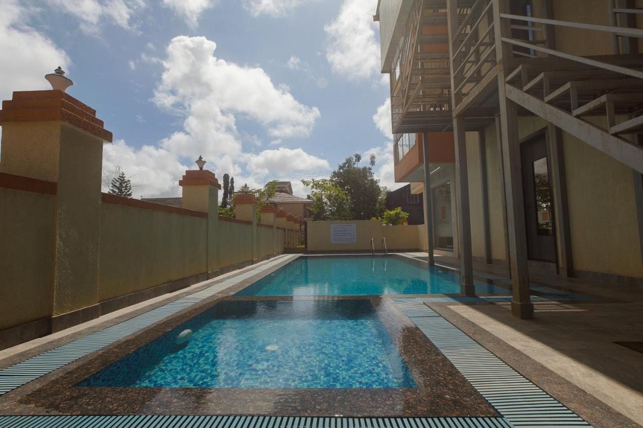 City Palace Resort Лонавла Екстер'єр фото
